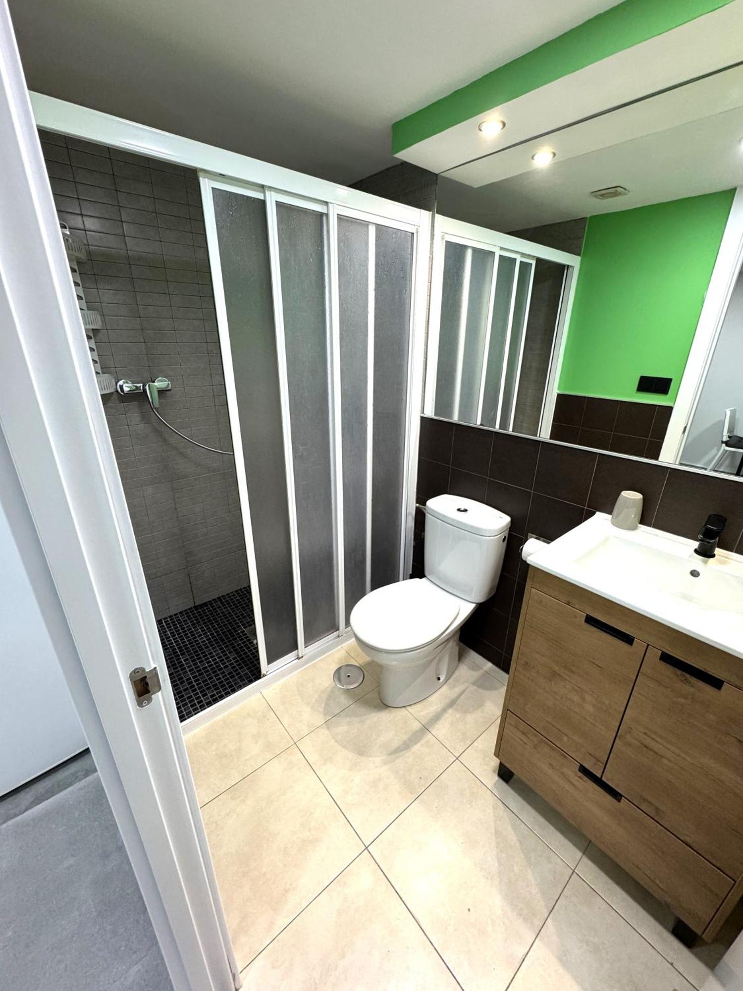 Apartamento Candalex En Malaga Luaran gambar